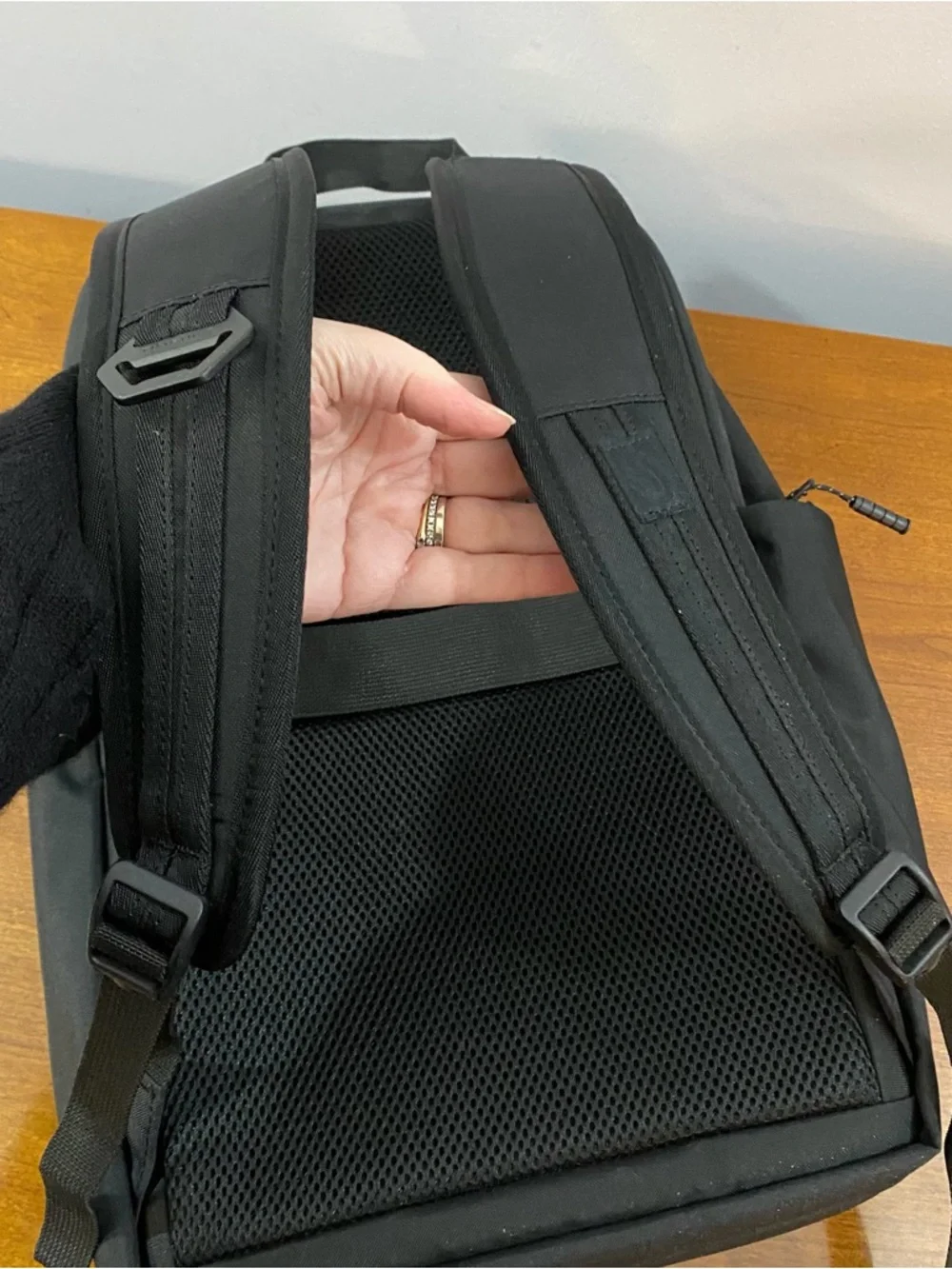 Timbuk2 Parkside Backpack‎ Eco Black Casual Travel School Office 384-3-1068